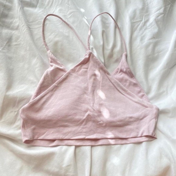 Me to We light purple bralette 💜🤍 - Picture 2 of 3